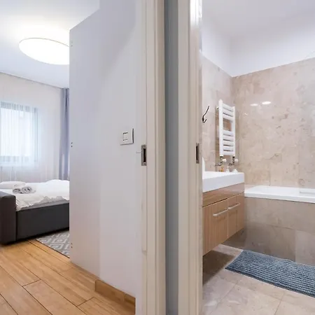 Happy Bubble I Timpuri Noi 1br 4 Ppl * Bukarest